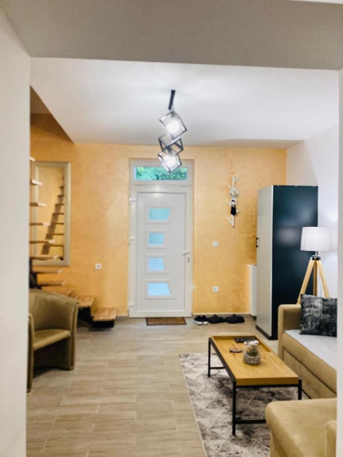Enjoy Gardos apartment Belgrado Exterior foto